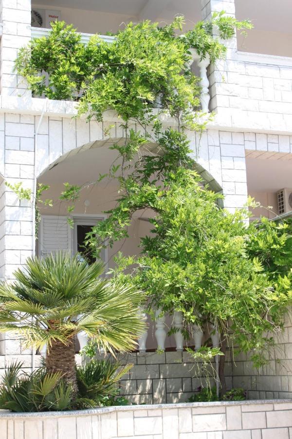 Apartments By The Sea Stara Novalja, Pag - 6469 Esterno foto
