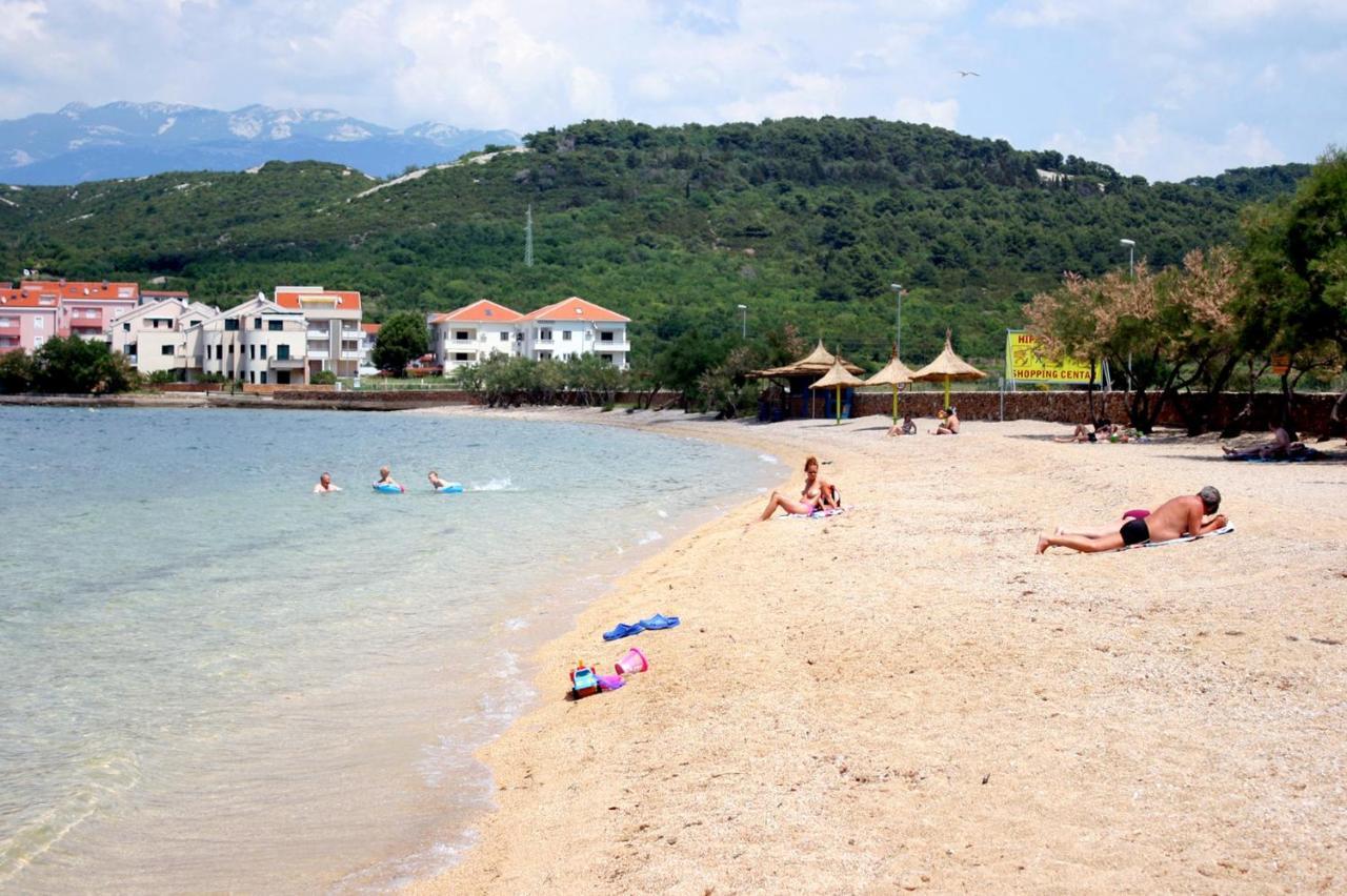 Apartments By The Sea Stara Novalja, Pag - 6469 Esterno foto
