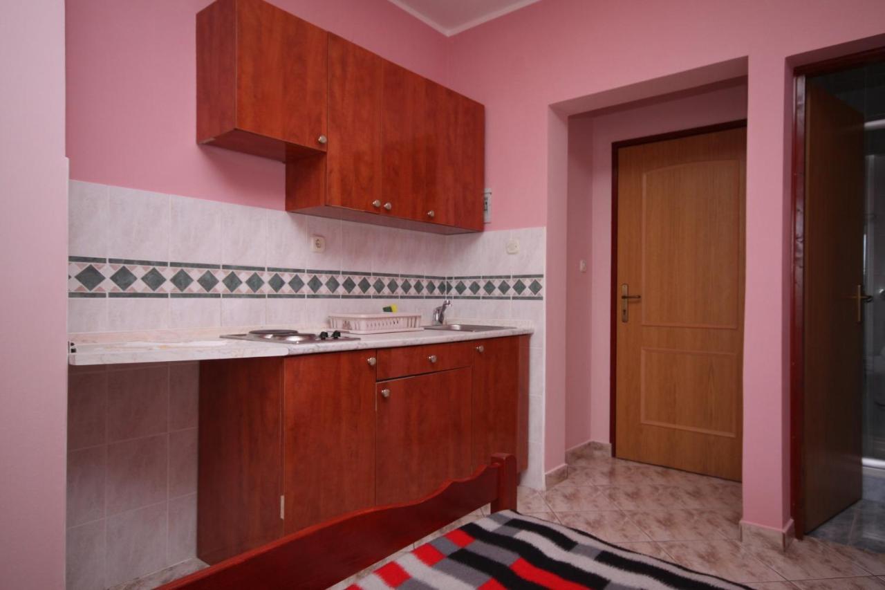 Apartments By The Sea Stara Novalja, Pag - 6469 Esterno foto