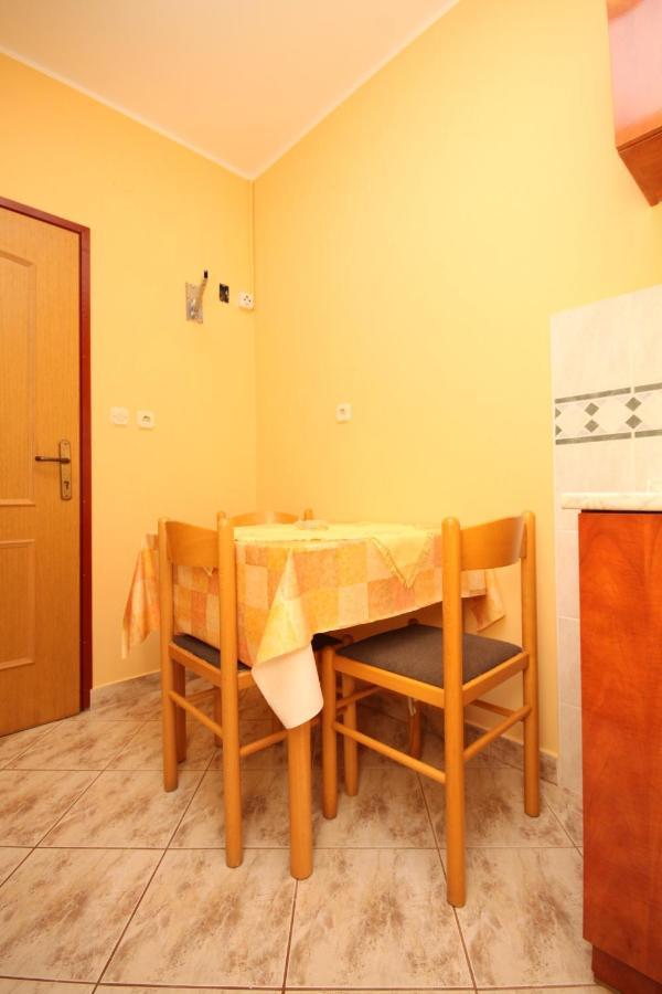 Apartments By The Sea Stara Novalja, Pag - 6469 Esterno foto